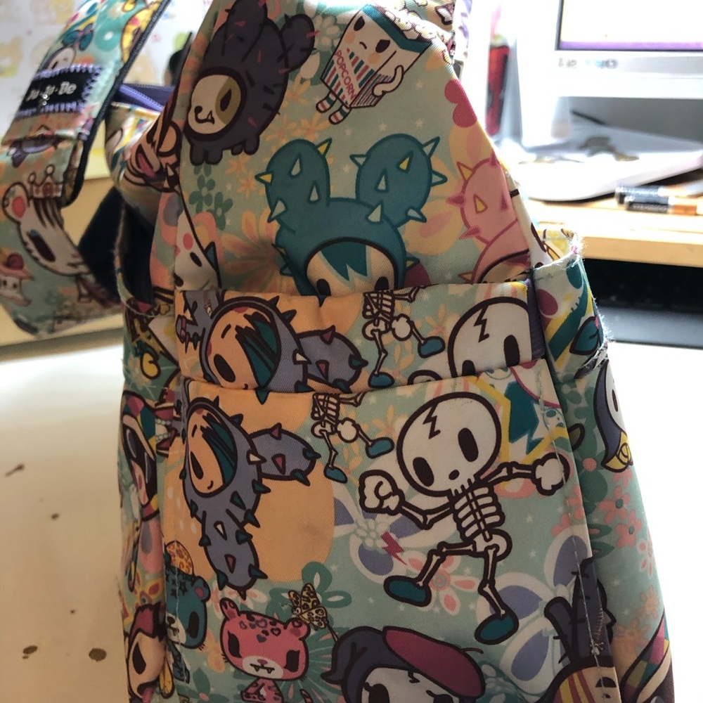 Perky toki hobobe diaper messenger bag jujube - Picture 5 of 8